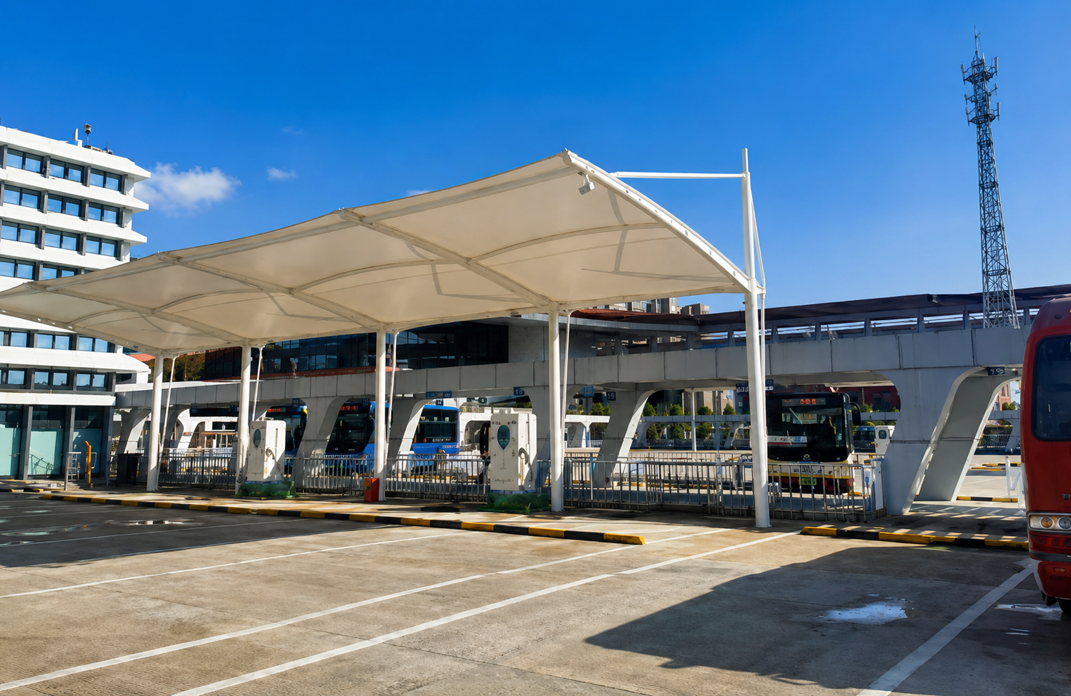 福清高鉄西駅